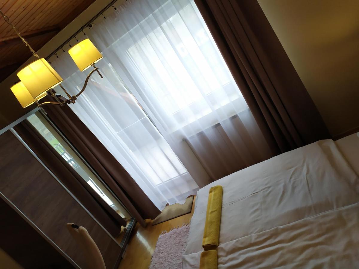 Szilvia Panzio Gyomaendrod Bed & Breakfast ภายนอก รูปภาพ